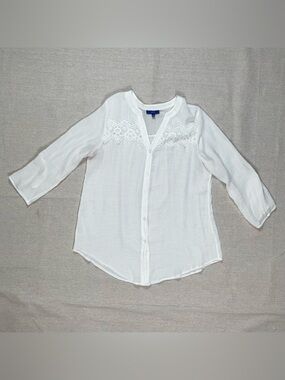 Apt 9 | White Lace Accented Button Front Blouse | Large